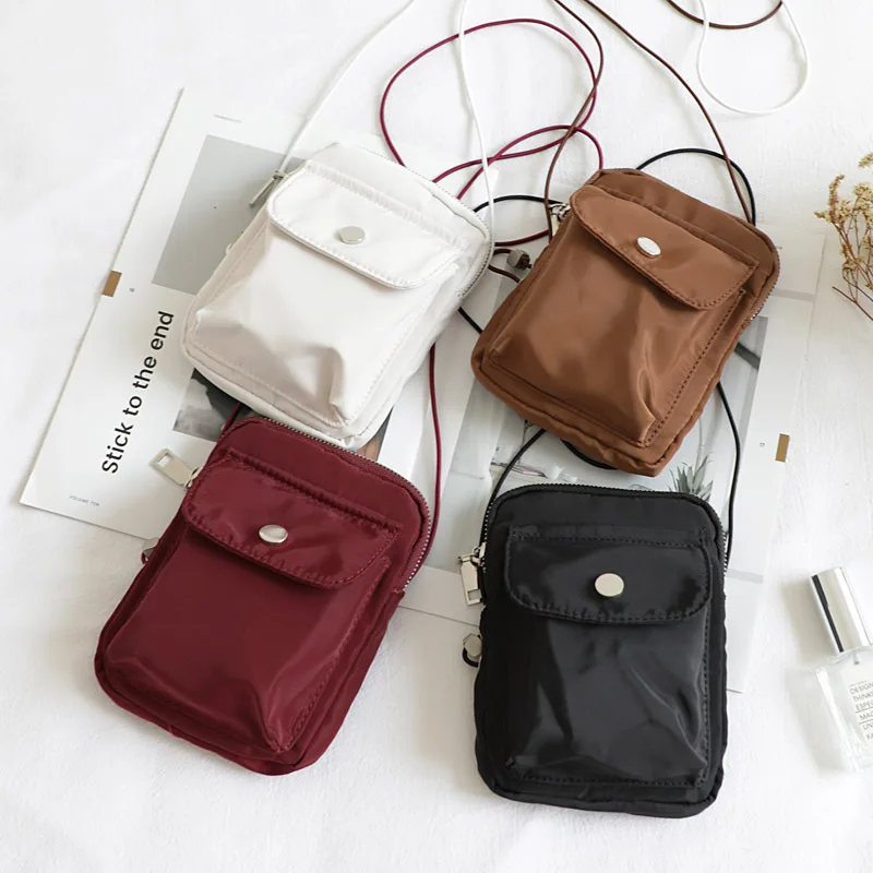 Simple Messenger Bag Mobile Phone Bag Leisure Oxford Cloth Student Shoulder Bag Fashion Solid Color Crossbody Bag Snap Design
Simple Messenger Bag Mobile Phone Bag Leisure Oxford Cloth Student Shoulder Bag Fashion Solid Color Crossbody Bag Snap Design