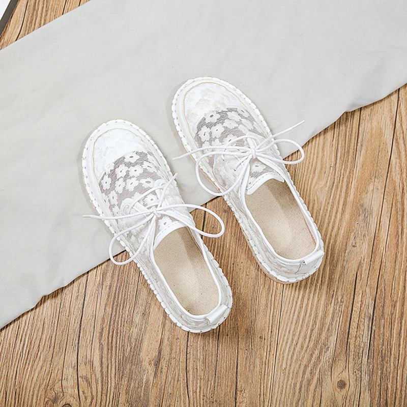2021 Spring Women's Breathable Mesh Flower Lace Casual Shoes Fashion Flats Shoes Women Shallow White Loafers Shoes Size 35-40
2021 Spring Women's Breathable Mesh Flower Lace Casual Shoes Fashion Flats Shoes Women Shallow White Loafers Shoes Size 35-40