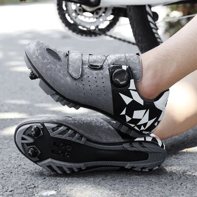 Self-Locking Professional MTB Cycling Shoes Men sapatilha ciclismo Mountain Bike Bicycle Sneakers Women Racing Sport Shoes
Self-Locking Professional MTB Cycling Shoes Men sapatilha ciclismo Mountain Bike Bicycle Sneakers Women Racing Sport Shoes