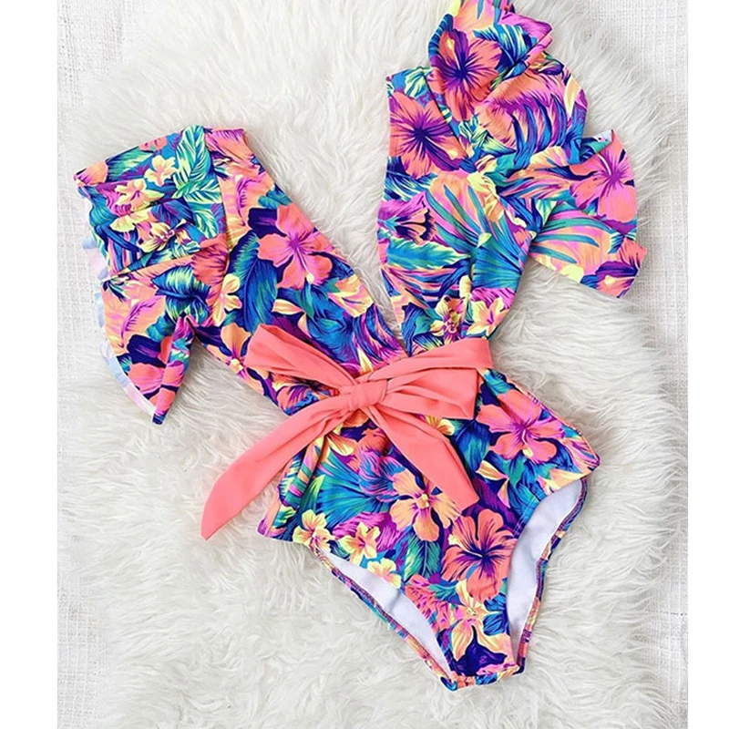 New Floral Ruffled Swimsuit Women 2021 Backness Summer Bathing Female Bow Suit Beachwear Set One Pieces
New Floral Ruffled Swimsuit Women 2021 Backness Summer Bathing Female Bow Suit Beachwear Set One Pieces