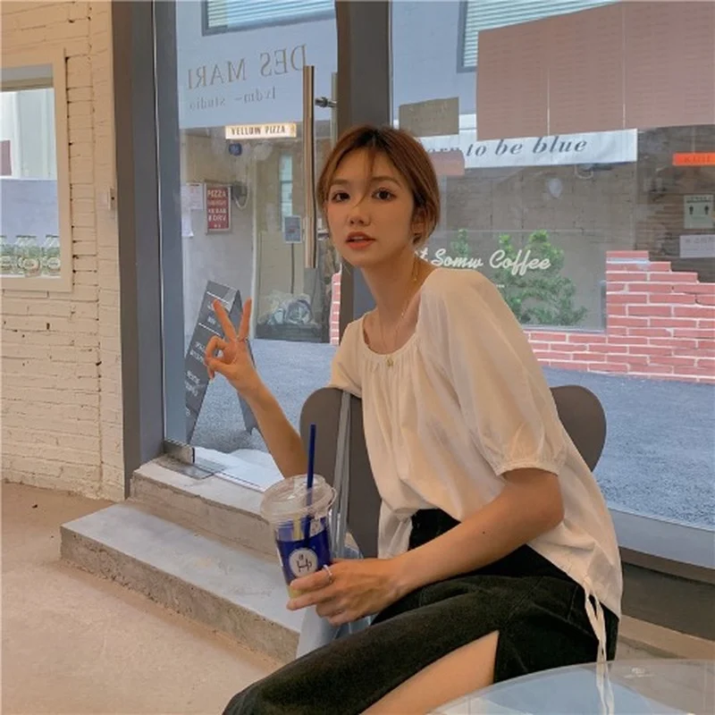 Backless Design Blouses Women Short Sleeve Tops Summer Square Collar Korean Fashion All-match Solid Casual Daily Streetwear Chic
Backless Design Blouses Women Short Sleeve Tops Summer Square Collar Korean Fashion All-match Solid Casual Daily Streetwear Chic