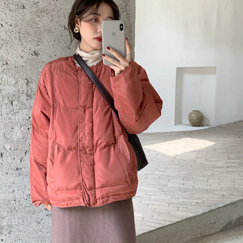 2021 New Winter Solid Elegant Women Bread Clothe Padded Coat Thick Warm Loose Casual Jacket Female Outwear Tops
2021 New Winter Solid Elegant Women Bread Clothe Padded Coat Thick Warm Loose Casual Jacket Female Outwear Tops