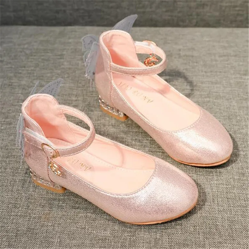 New Spring/Autumn Moccasins Children Shoes Princess Baby Toddler Girls Dance Leather Shoes Student Dress High Heels Kids 02
New Spring/Autumn Moccasins Children Shoes Princess Baby Toddler Girls Dance Leather Shoes Student Dress High Heels Kids 02
