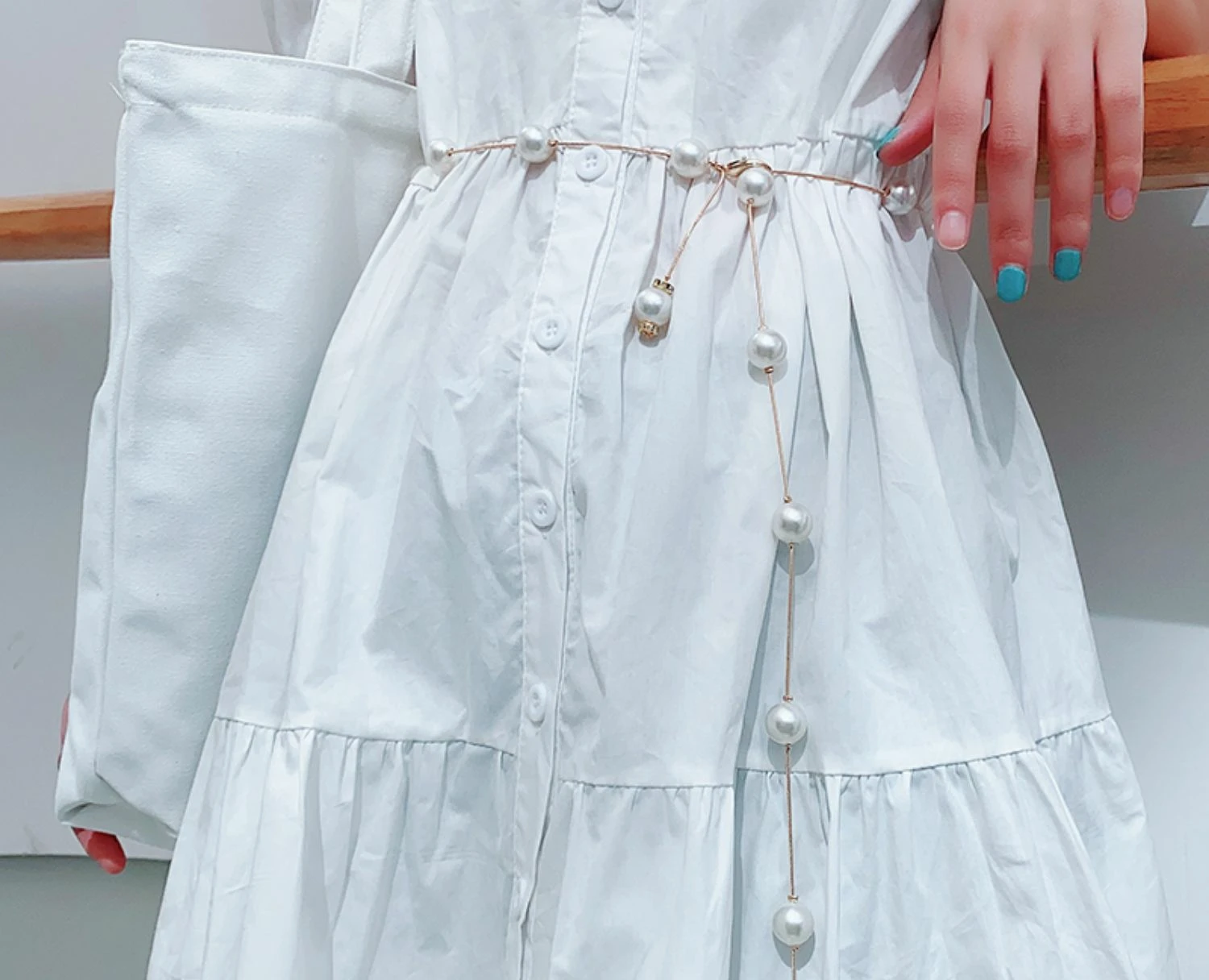 C002 High Waist Gold Silver Belts For Women Fashion Waistbands All-match Belt For Party Jewelry Dress Waist Metal Chain Belts
C002 High Waist Gold Silver Belts For Women Fashion Waistbands All-match Belt For Party Jewelry Dress Waist Metal Chain Belts