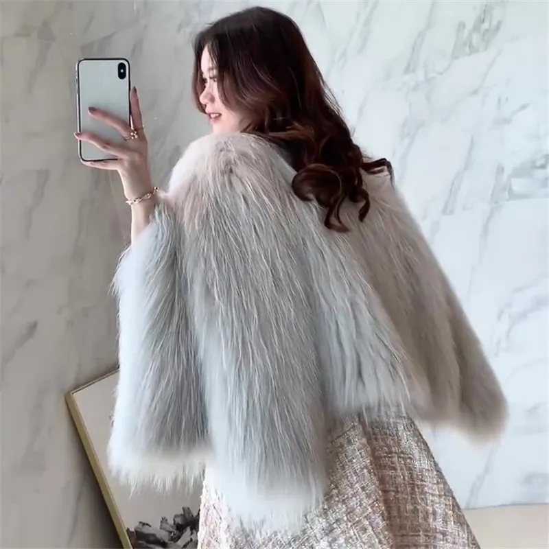 Women Winter Fox Fur Jackets Pink Plush Warm Coats Jackets Short Women's 2021 Autumn Fashion Casual Thick Mink Fur Outwears New
Women Winter Fox Fur Jackets Pink Plush Warm Coats Jackets Short Women's 2021 Autumn Fashion Casual Thick Mink Fur Outwears New