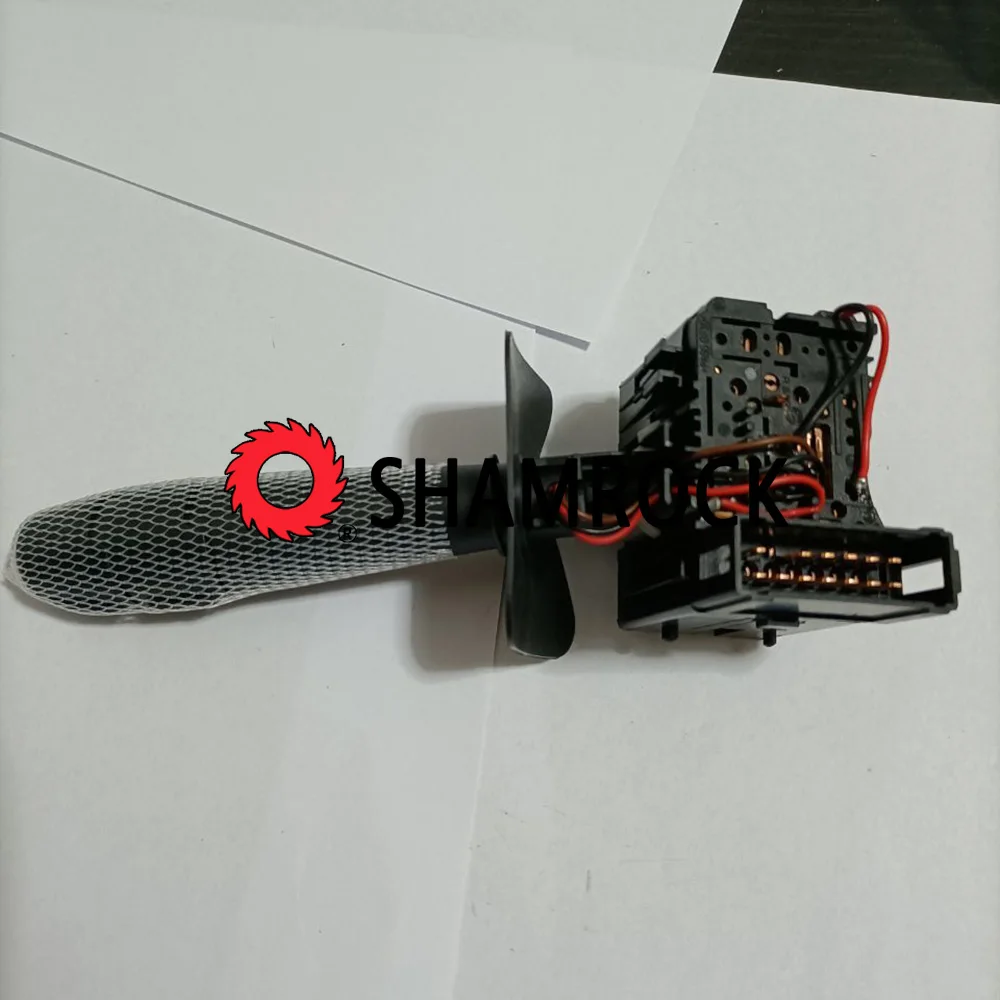 New Steering Column Indicator Switch OEM 7701048957/7701047255/251561/251921 for VVOLKSWAGEN PASSAT RRENAULT CLIO KANGOO
New Steering Column Indicator Switch OEM 7701048957/7701047255/251561/251921 for VVOLKSWAGEN PASSAT RRENAULT CLIO KANGOO