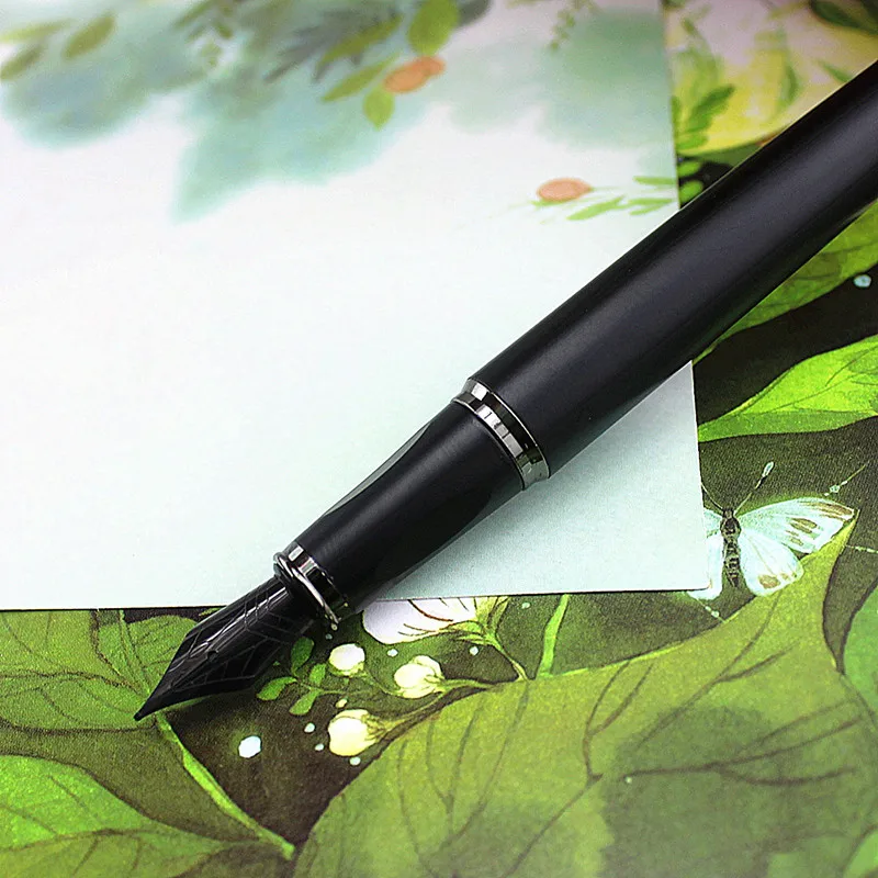 Vintage Classic Matte Black Fountain Pen 8000 Metal Ink Pen Writing Gift Pen Iridium Fine 0.5mm for Business Office
Vintage Classic Matte Black Fountain Pen 8000 Metal Ink Pen Writing Gift Pen Iridium Fine 0.5mm for Business Office
