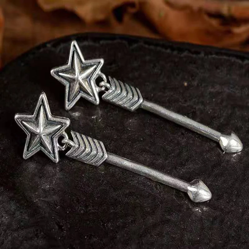Female personality fashion five-pointed star earrings S925 sterling silver original brand high-quality jewelry exquisite gift
Female personality fashion five-pointed star earrings S925 sterling silver original brand high-quality jewelry exquisite gift