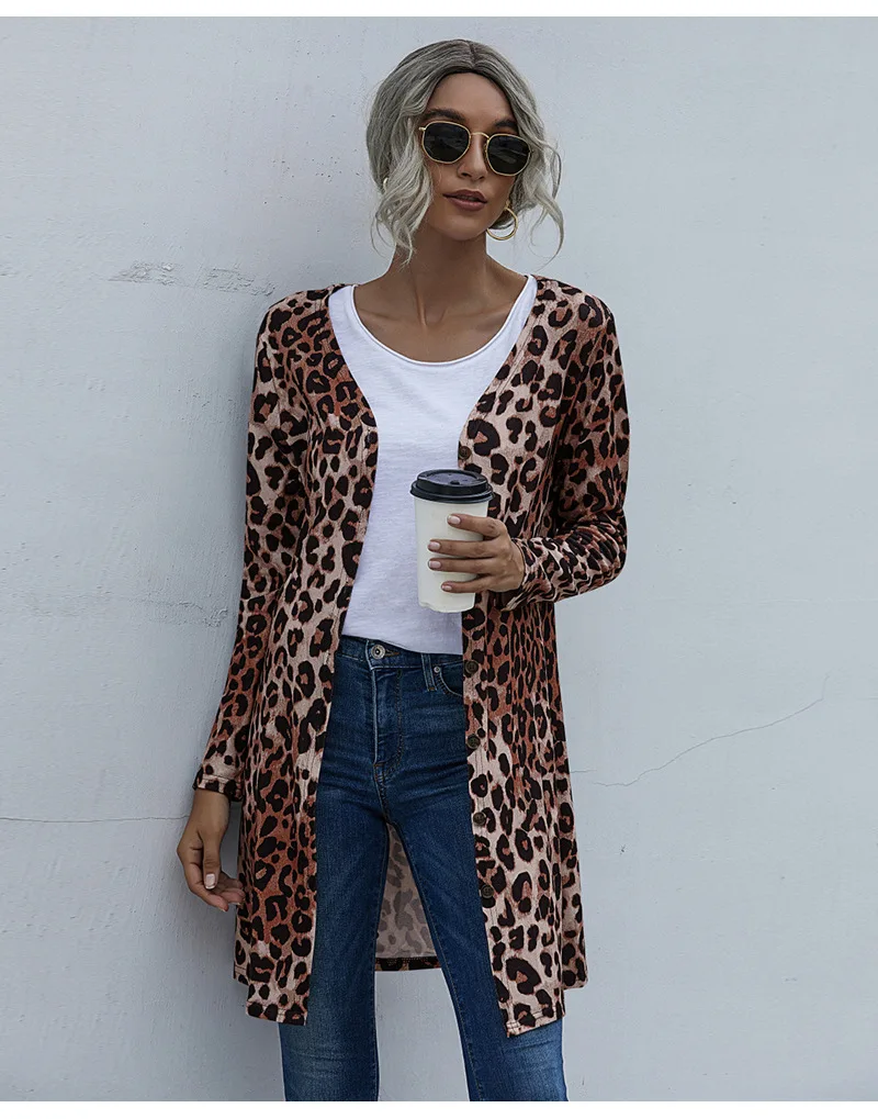 2021 women's long sleeve button leopard print coat women's windbreaker top poncho capes et ponchos sueters de mujer shawl
2021 women's long sleeve button leopard print coat women's windbreaker top poncho capes et ponchos sueters de mujer shawl