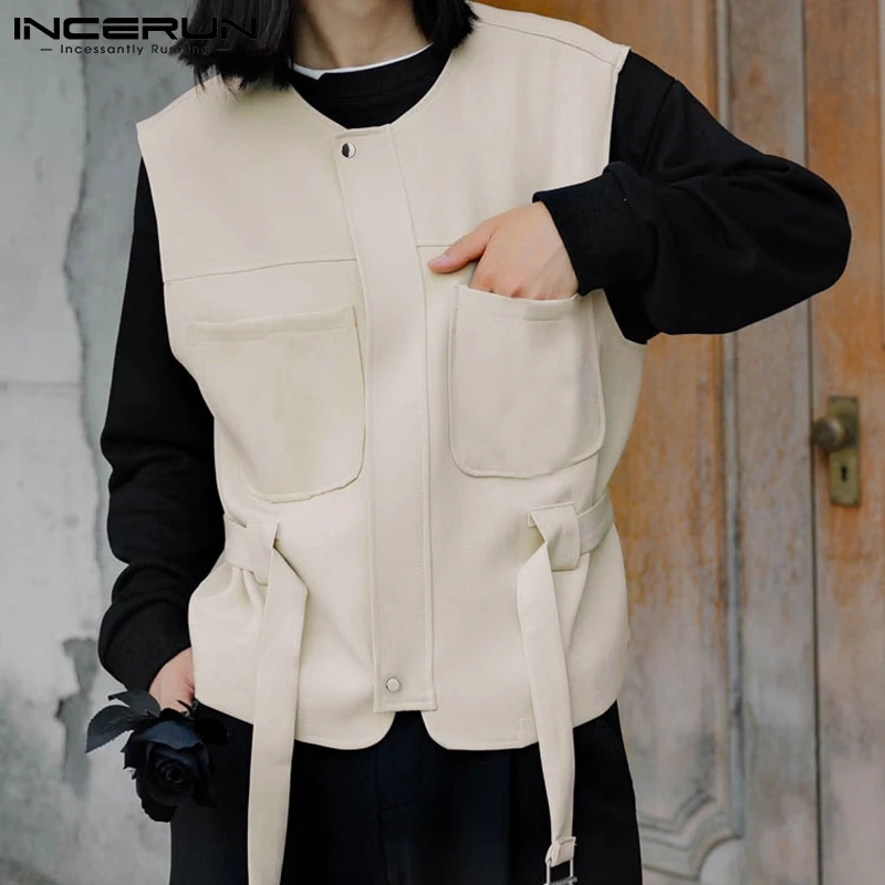 Жилетка INCERUN мужская с круглым вырезом, однотонная Повседневная безрукавка с карманами, с поясом, тонкая уличная одежда, 2021
Жилетка INCERUN мужская с круглым вырезом, однотонная Повседневная безрукавка с карманами, с поясом, тонкая уличная одежда, 2021