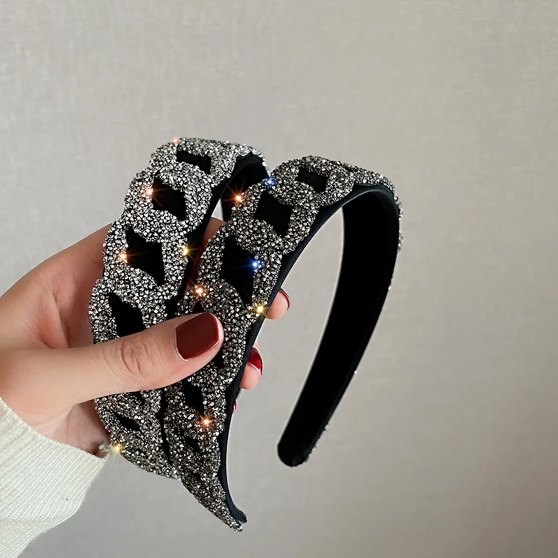 Korean Style Geometric Full Rhinestone Hairbands for Women Vintage Fashion Velvet Headwear Wedding Hair Accessories Jewelry
Korean Style Geometric Full Rhinestone Hairbands for Women Vintage Fashion Velvet Headwear Wedding Hair Accessories Jewelry