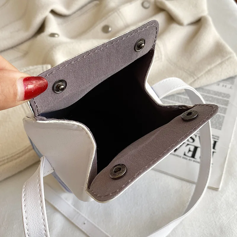 Women Shoulder Bags Retro Dollar Cash Pattern Print Crossbody bag PU Leather Purse Lipstick Cash Daily Necessities Storage Bag
Women Shoulder Bags Retro Dollar Cash Pattern Print Crossbody bag PU Leather Purse Lipstick Cash Daily Necessities Storage Bag