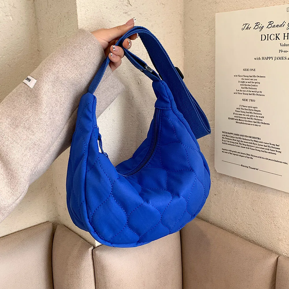 

2021 Cotton Padded Lattice Quilted Shoulder Bag Fashion Lady Zipper Crescent Designer Handbag Women's Winter Blown Eiderdown Bag