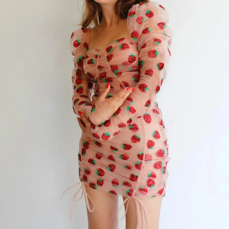 Strawberry Dress Summer Woman 2021 Pink Backless French Dress Sexy Streetwear Mesh Square Collar Long Sleeve Skirts Vintage Red
Strawberry Dress Summer Woman 2021 Pink Backless French Dress Sexy Streetwear Mesh Square Collar Long Sleeve Skirts Vintage Red