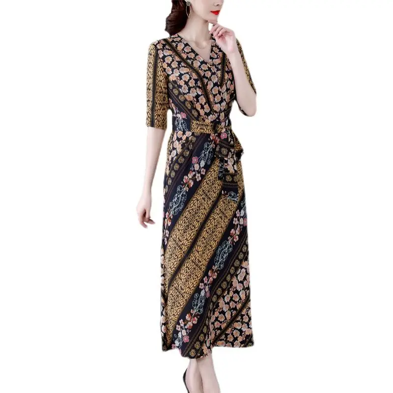 High Grade Silk Dress Mulberry Silk Sashes Long Fashion Dress 2021 Spring Summer New Large Size Women's Wear
High Grade Silk Dress Mulberry Silk Sashes Long Fashion Dress 2021 Spring Summer New Large Size Women's Wear