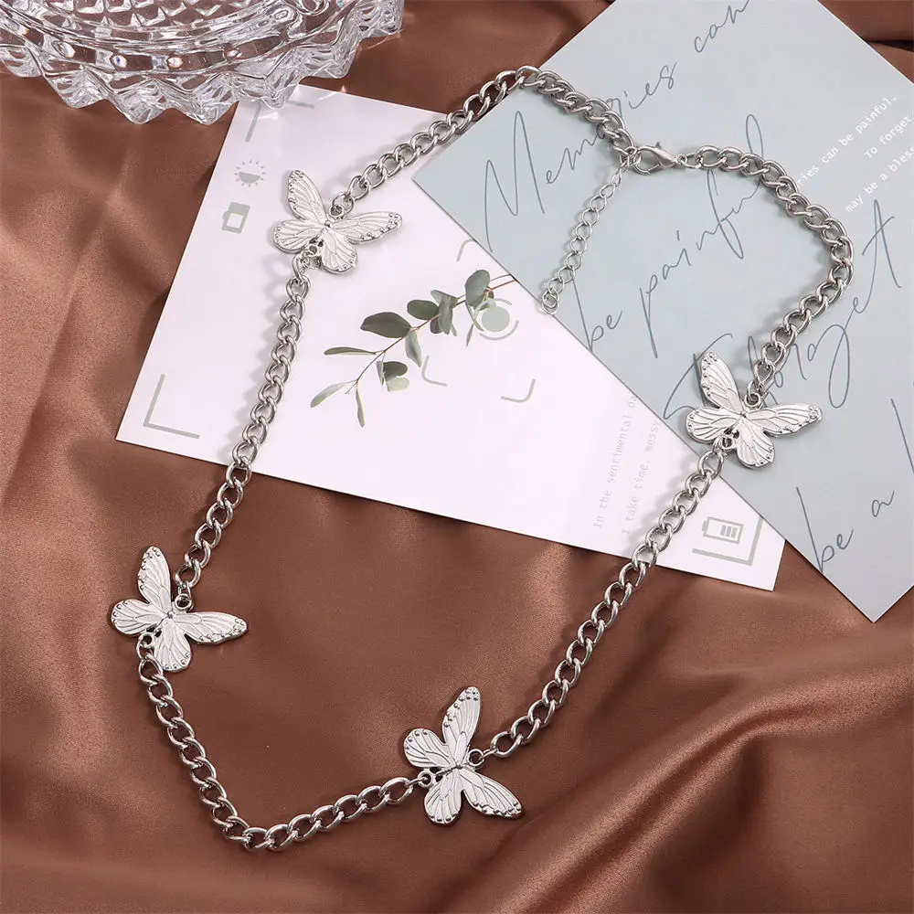 Punk Vintage Four Metal Butterflies Choker Necklace For Women Fashion Geometric Statement Necklace Handmade Party Jewelry New
Punk Vintage Four Metal Butterflies Choker Necklace For Women Fashion Geometric Statement Necklace Handmade Party Jewelry New