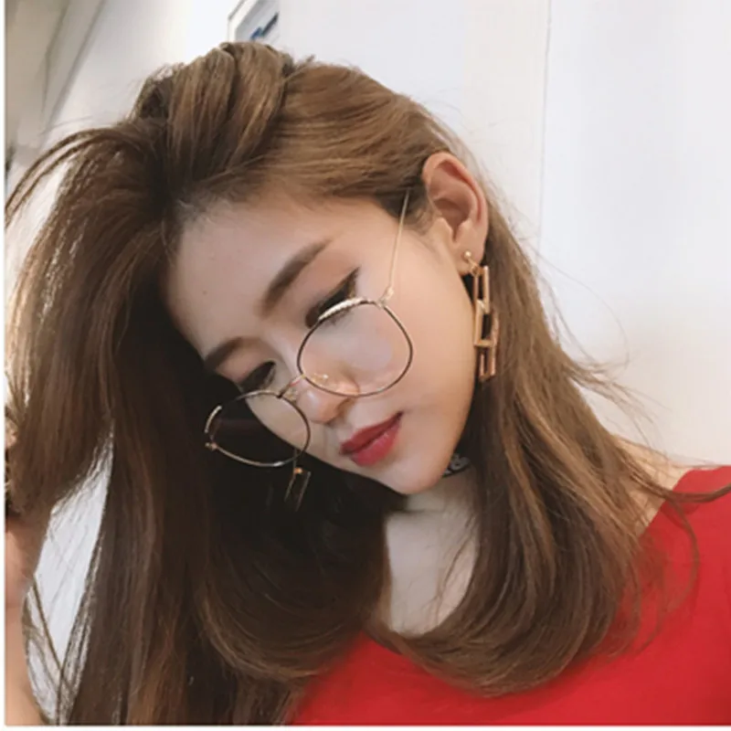 2021 Women Men Optical Metal Art Feather Eyeglasses Frame Retro Plain Mirror Myopia Computer Eyewear Glasses Pearl
2021 Women Men Optical Metal Art Feather Eyeglasses Frame Retro Plain Mirror Myopia Computer Eyewear Glasses Pearl
