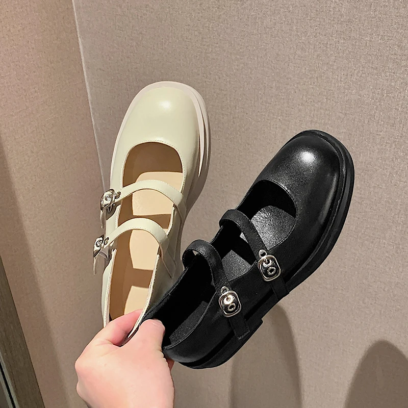 QUTAA 2021 Mary Janes Genuine Leather Square Low Heels Casual Round Toe Buckle Women Shoes Spring Summer Female Pumps Size 34-40
QUTAA 2021 Mary Janes Genuine Leather Square Low Heels Casual Round Toe Buckle Women Shoes Spring Summer Female Pumps Size 34-40
