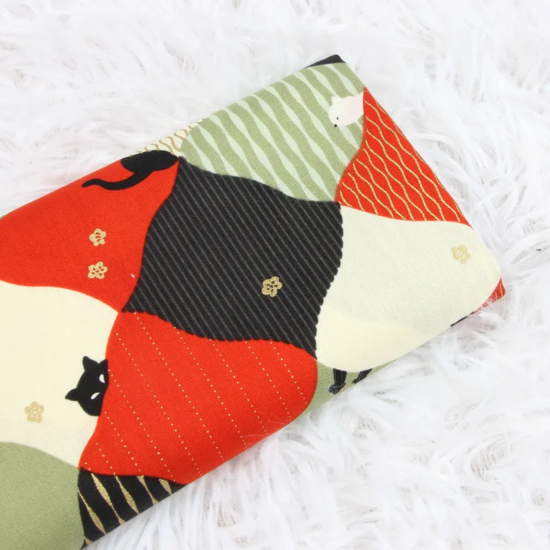 Half yard thin cotton fabric Janpanese gilt plaid cat print, handmade DIY bag garment dress cloth 100% cotton CR-331
Half yard thin cotton fabric Janpanese gilt plaid cat print, handmade DIY bag garment dress cloth 100% cotton CR-331