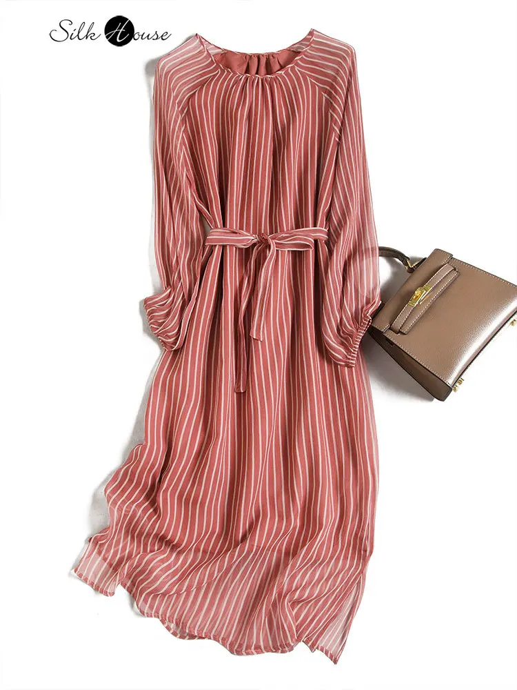 Vertical Stripe Silk Double Layer Dress Femininity Round Neck Design Sense Silk Long Sleeve Long Skirt Spring Women's Dress 2021
Vertical Stripe Silk Double Layer Dress Femininity Round Neck Design Sense Silk Long Sleeve Long Skirt Spring Women's Dress 2021