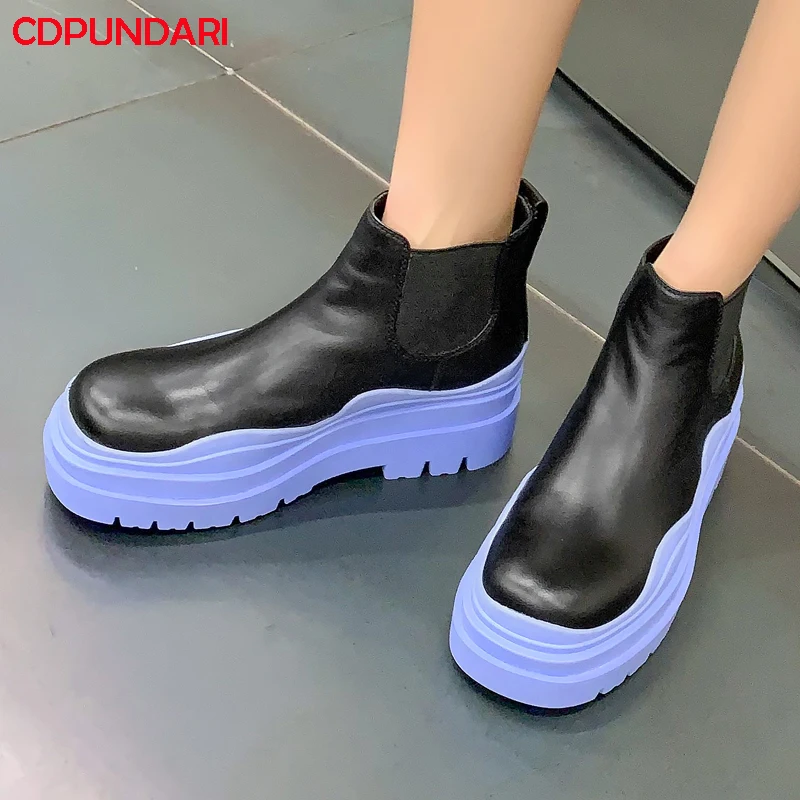 New 2021 Genuine Leather Flat Platform Chunky Ankle Boots For Women Spring Autumn Chelsea Short Boots Shoes Bottines Femme Black
New 2021 Genuine Leather Flat Platform Chunky Ankle Boots For Women Spring Autumn Chelsea Short Boots Shoes Bottines Femme Black