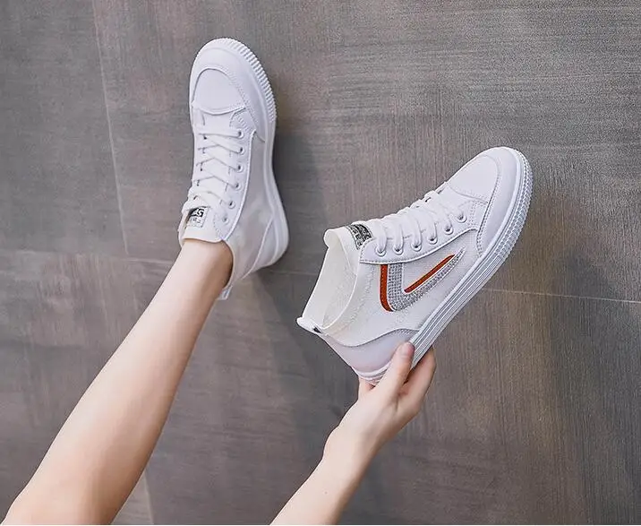 Breathable White Shoes Women's 2021 Korean Mesh Running Women Shoes Fashion High Top Sneakers Women's Sports Shoes Summer Flats
Breathable White Shoes Women's 2021 Korean Mesh Running Women Shoes Fashion High Top Sneakers Women's Sports Shoes Summer Flats