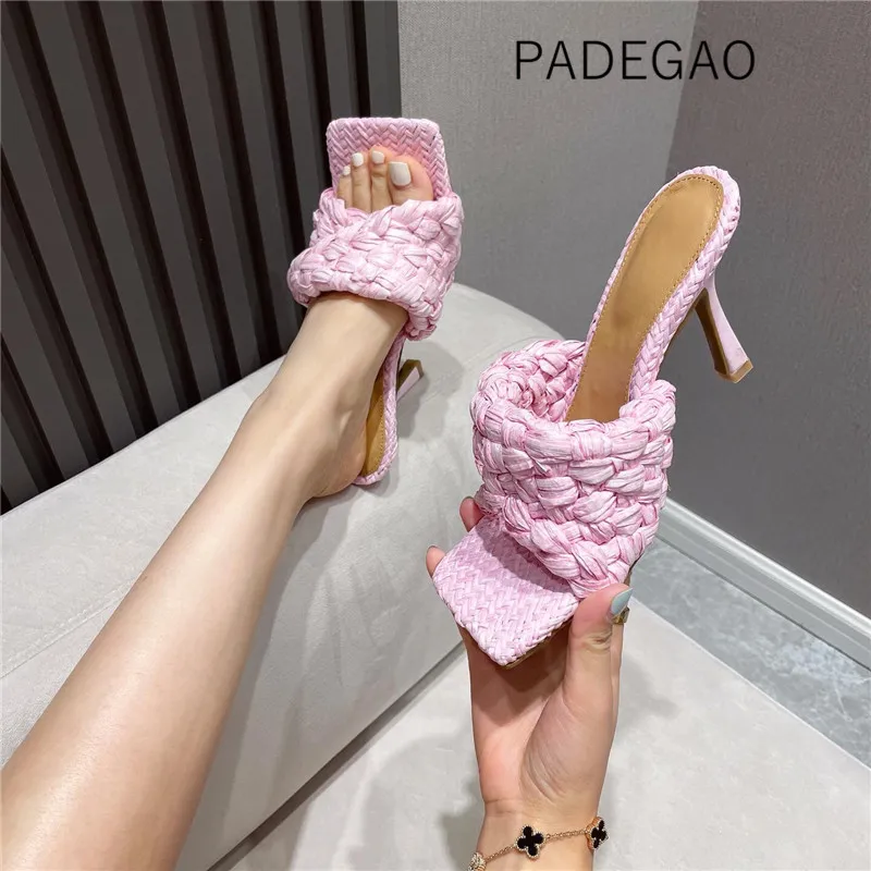 Women Slippers Luxury Casual Fashion 2021 Shoes for Women Korean Shoes 
Women Slippers Luxury Casual Fashion 2021 Shoes for Women Korean Shoes