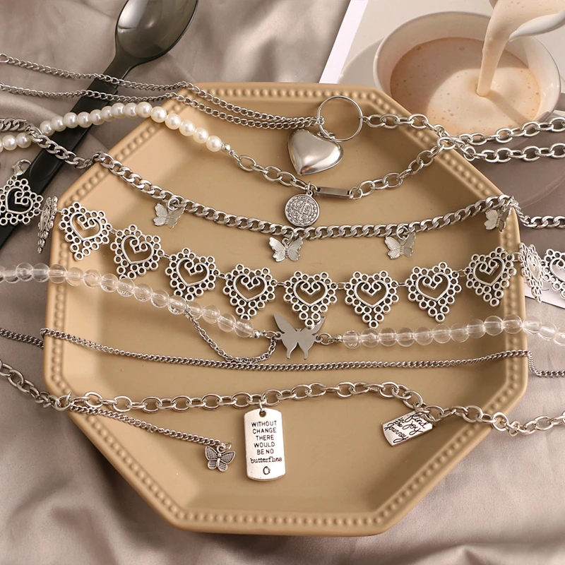 DAXI Bohemian Gold Color Necklace For Women Layered Pearl Pendants Necklaces Snake Chain 2021 New Design Fashion Jewelry Gift
DAXI Bohemian Gold Color Necklace For Women Layered Pearl Pendants Necklaces Snake Chain 2021 New Design Fashion Jewelry Gift