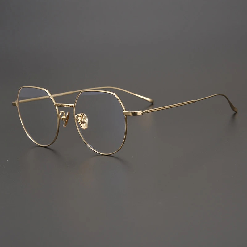 New Vintage Pure Titanium Eyeglasses Frame For Small face Men Round Prescription Myopia Optical Glasses Frame Women Clear Lens
New Vintage Pure Titanium Eyeglasses Frame For Small face Men Round Prescription Myopia Optical Glasses Frame Women Clear Lens