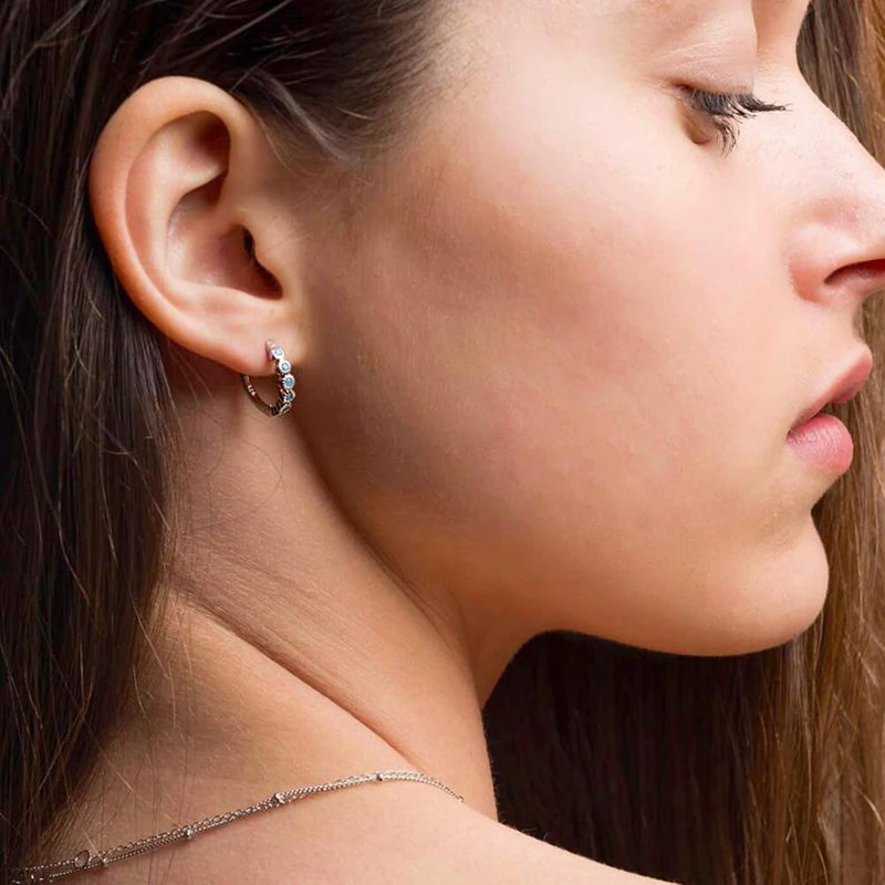 VINY Silver 925 Jewelry Earrings For Women Stud Earrings Gold/Silver Jewelry Round Shape 2021 Trend Aretes De Mujer Gift
VINY Silver 925 Jewelry Earrings For Women Stud Earrings Gold/Silver Jewelry Round Shape 2021 Trend Aretes De Mujer Gift