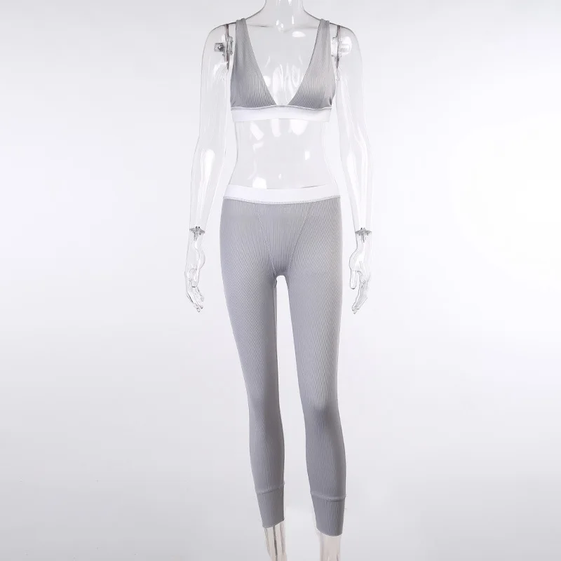 Night Club 2020 Summer Style Spaghetti Strap Backless Tops Solid Bodycon Trousers Two Piece Women Set Fashion Women's Set
Night Club 2020 Summer Style Spaghetti Strap Backless Tops Solid Bodycon Trousers Two Piece Women Set Fashion Women's Set