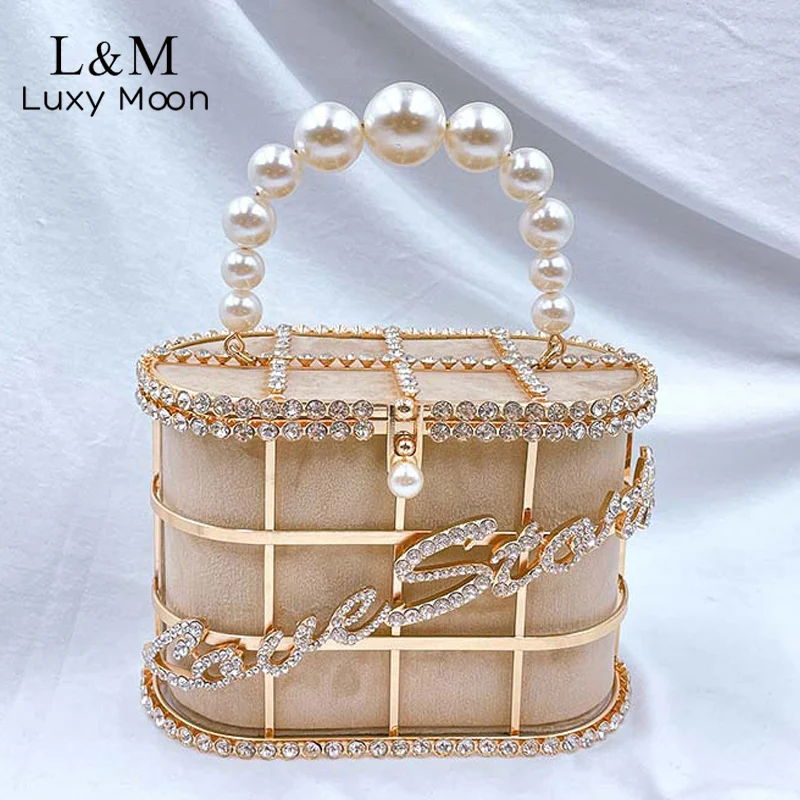 Women Hollow Evening Clutch Bag Wedding Pearl Luxury Designer Handbag Letter Diamond Purse Small Metal Box Shoulder Bag X540H
Women Hollow Evening Clutch Bag Wedding Pearl Luxury Designer Handbag Letter Diamond Purse Small Metal Box Shoulder Bag X540H