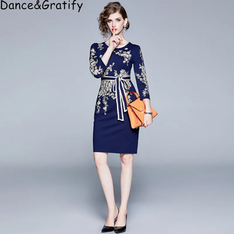 Новинка 2019 Осенняя женская обувь с вышивкой в винтажном стиле с цветочным принтом вечерние платья vestidos для девочек три четверти рукав офисн...
Новинка 2019 Осенняя женская обувь с вышивкой в винтажном стиле с цветочным принтом вечерние платья vestidos для девочек три четверти рукав офисн...