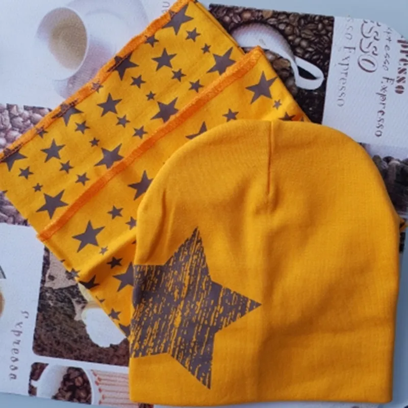 2pcs/set Children Fashion Autumn and Winter Cap Star Pattern Cotton Warm Baby Hat Scarf Suit
2pcs/set Children Fashion Autumn and Winter Cap Star Pattern Cotton Warm Baby Hat Scarf Suit