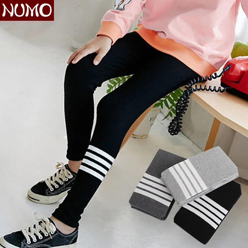 Girls Leggings Spring and Autumn 2021 New Children's Thin Cotton Sports Foreign Stripes Wear Slim Girls Pants.
Girls Leggings Spring and Autumn 2021 New Children's Thin Cotton Sports Foreign Stripes Wear Slim Girls Pants.
