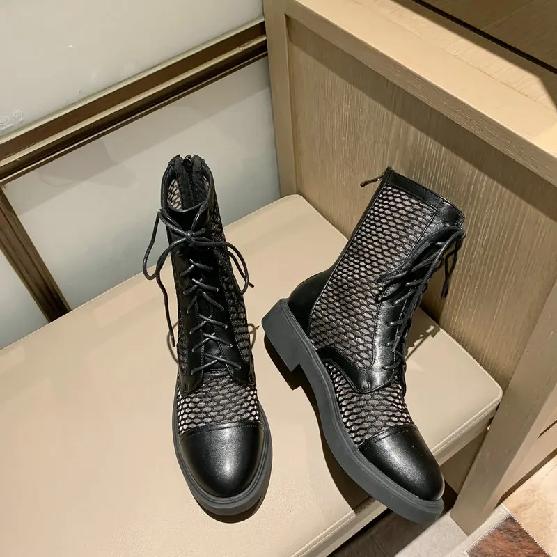 Casual low Square Heel Women Shoes Patchwork PU Leather Mesh Ladies Pumps Lace Up Zipper Cool Boots Size 34-43
Casual low Square Heel Women Shoes Patchwork PU Leather Mesh Ladies Pumps Lace Up Zipper Cool Boots Size 34-43