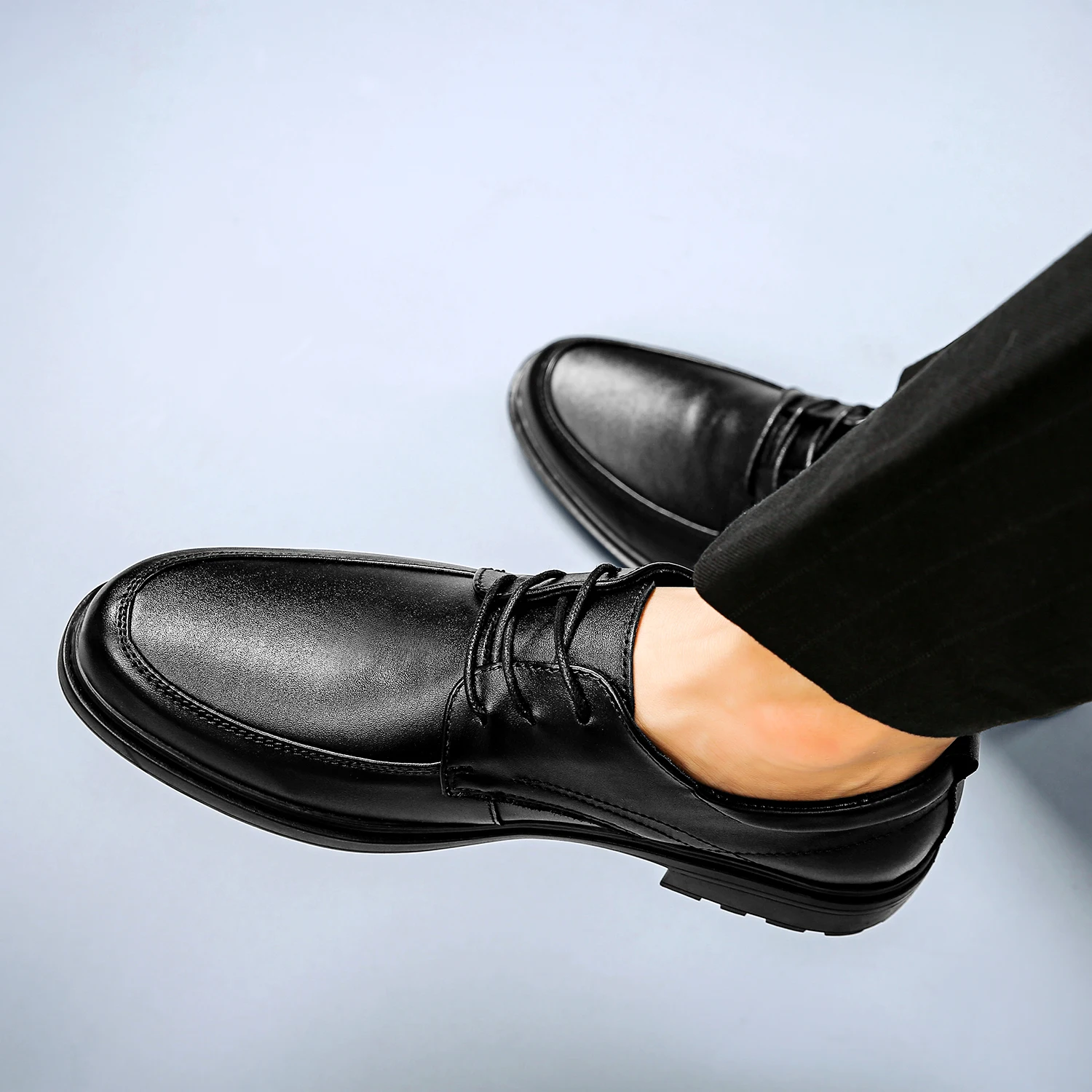 Black Casual Shoes Mens Shoes Casual Leather Men Flat Sapato Fashion Causal For Zapatos Hombre Cuero Man Masculino
Black Casual Shoes Mens Shoes Casual Leather Men Flat Sapato Fashion Causal For Zapatos Hombre Cuero Man Masculino