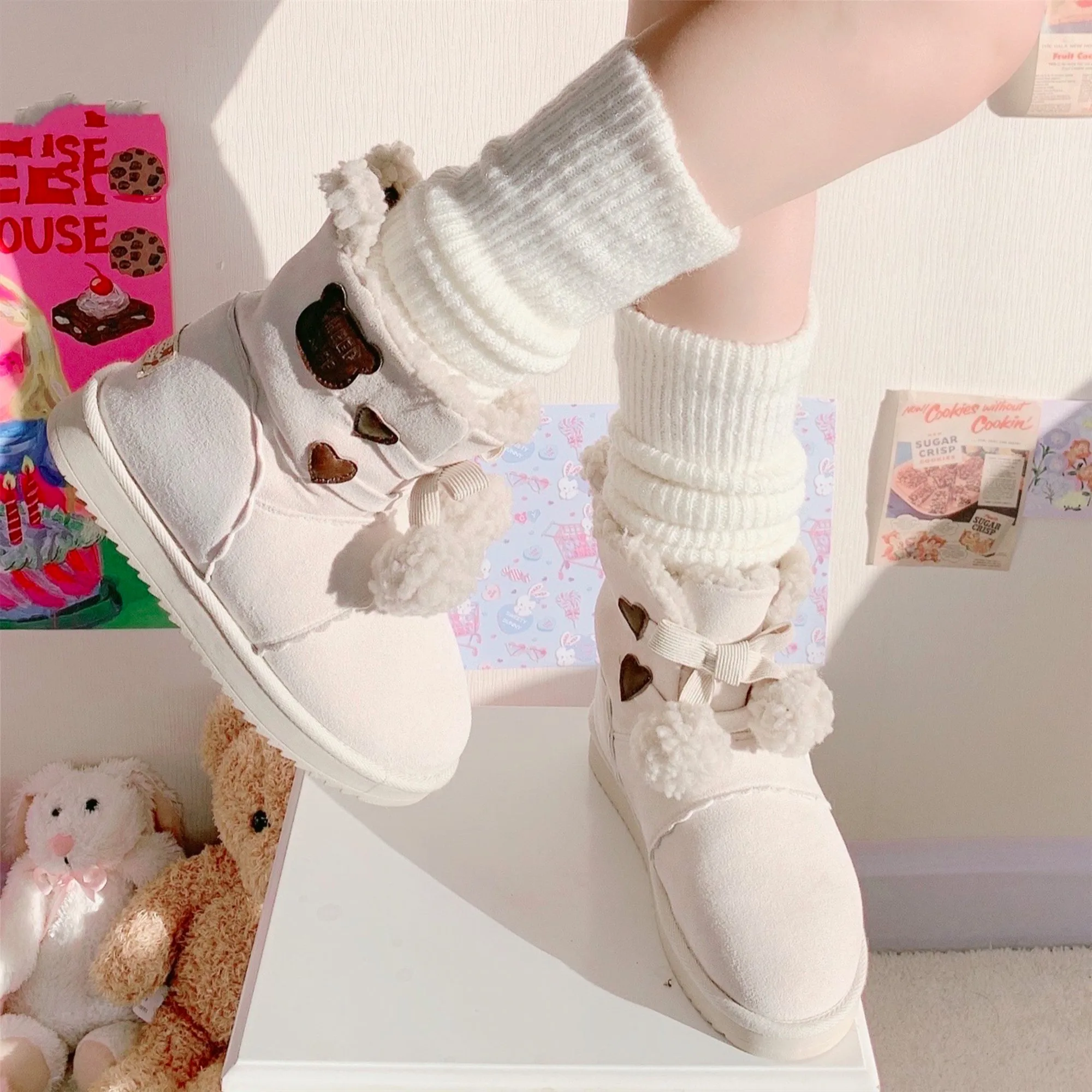 Lolita cute soft girl snow boots love bear bowknot plus velvet warm winter pearl platform flat round head kawaii snow boots cos
Lolita cute soft girl snow boots love bear bowknot plus velvet warm winter pearl platform flat round head kawaii snow boots cos