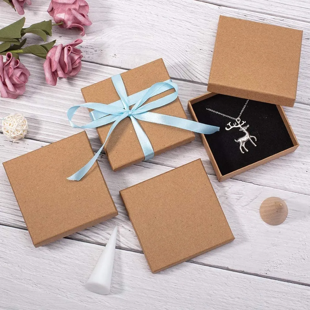 18 шт 9X9X3Cm подарочные коробки для ювелирных изделий маленькие коричневые квадратные подарочные бумажные коробки для браслета картонные оже...
18 шт 9X9X3Cm подарочные коробки для ювелирных изделий маленькие коричневые квадратные подарочные бумажные коробки для браслета картонные оже...