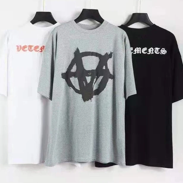 Vetements T Shirt Hip Hop Front Logo Vetements Graffiti T Shirt Anti War Gothic Men Women High Quality Tops
Vetements T Shirt Hip Hop Front Logo Vetements Graffiti T Shirt Anti War Gothic Men Women High Quality Tops