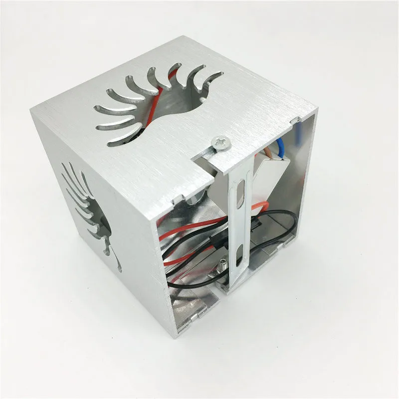 Background Wall Decoration Light LED Square Wall Lamp Bedroom Palm Creative Aluminum Lamp Corridor Aisle Light Phoenix Tail 3w
Background Wall Decoration Light LED Square Wall Lamp Bedroom Palm Creative Aluminum Lamp Corridor Aisle Light Phoenix Tail 3w