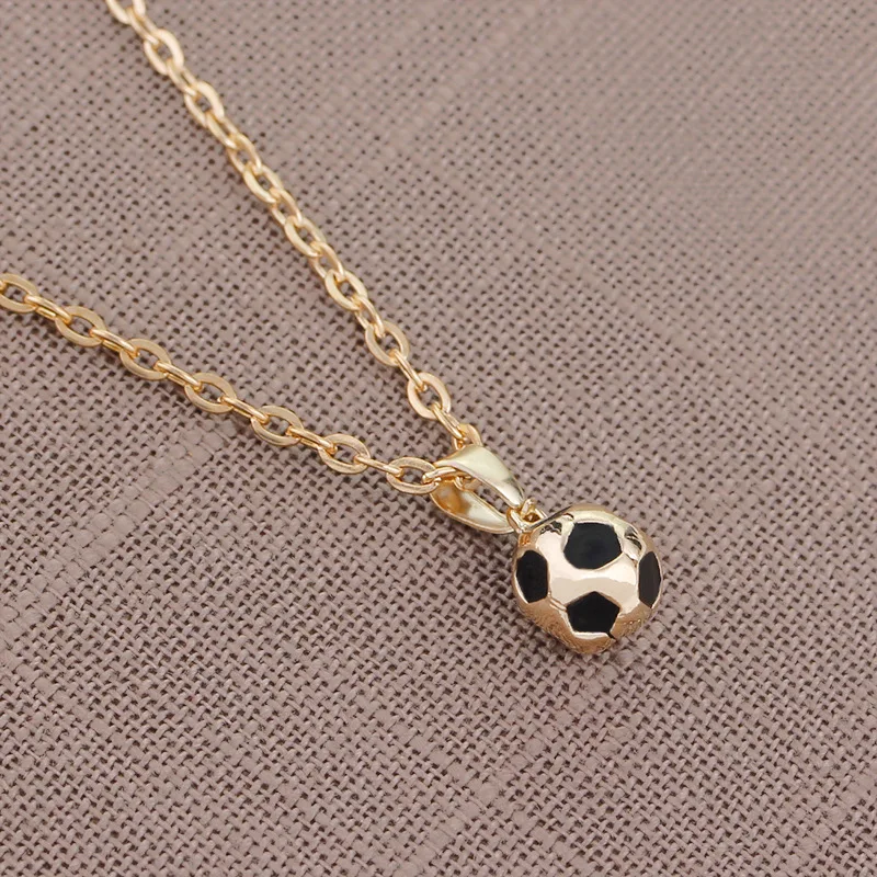 2021 Titanium Steel Gold Color Football Soccer Fan Pendant Necklace Women Men Boy Kids Geometric Ball Sports Necklace Jewelry
2021 Titanium Steel Gold Color Football Soccer Fan Pendant Necklace Women Men Boy Kids Geometric Ball Sports Necklace Jewelry