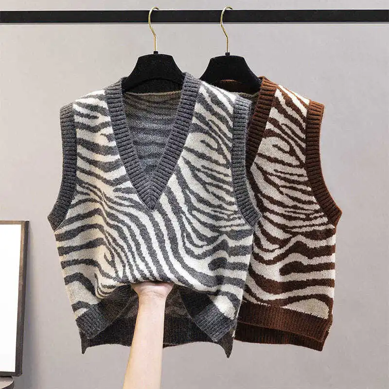Women's vest vest jacket autumn knitting women's sweater winter zebra pattern outer wear loose V-neck
Women's vest vest jacket autumn knitting women's sweater winter zebra pattern outer wear loose V-neck