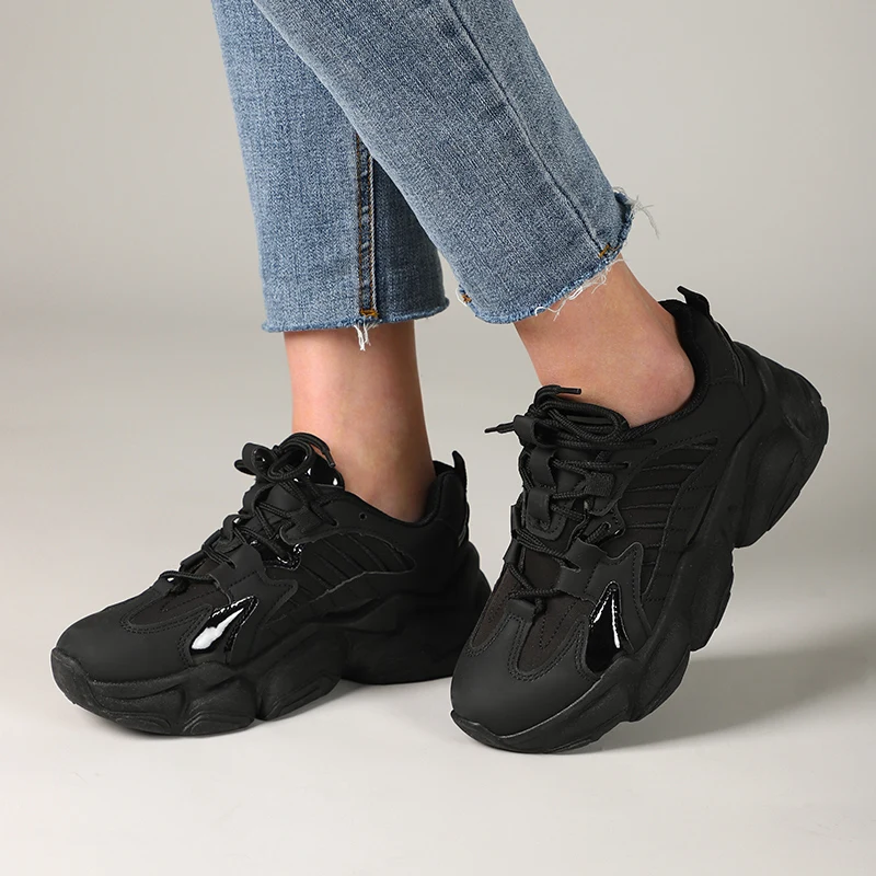 Women's Sneakers Shoes Lace up Thick Platform Casual Shoes Woman Leather Comfort Lady Walking Footwear Fashion Female Spring New
Women's Sneakers Shoes Lace up Thick Platform Casual Shoes Woman Leather Comfort Lady Walking Footwear Fashion Female Spring New