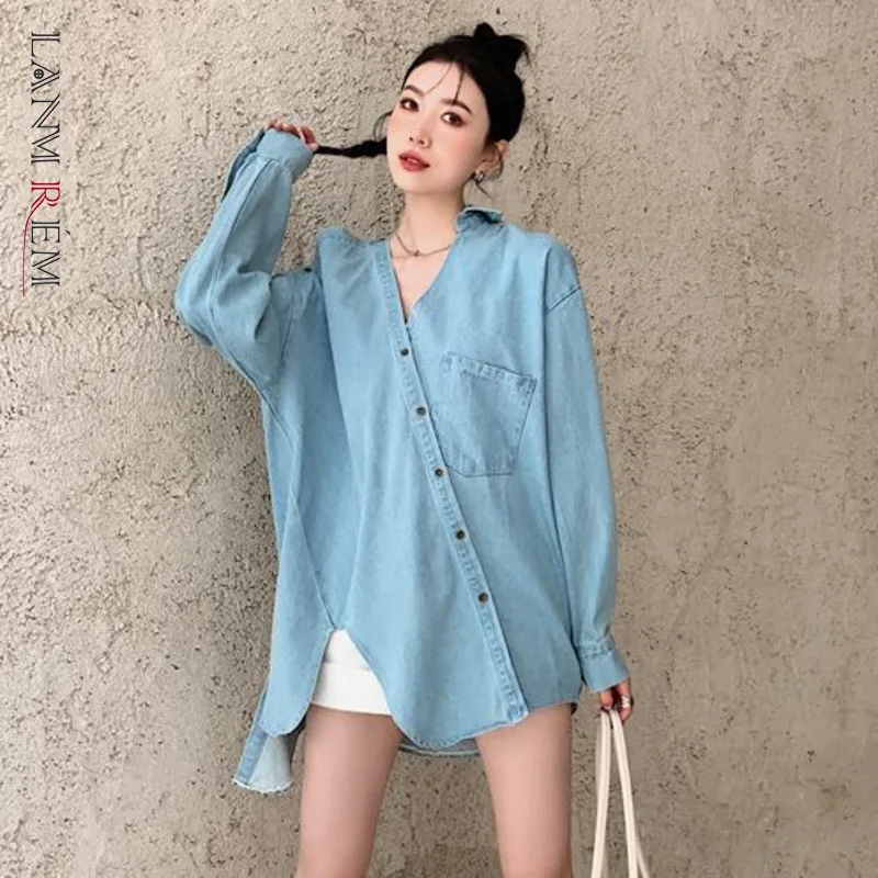 LANMREM New Women V-neck Denim Shirt Female Asymmetrical Hem Single Breasted Patchwork Back Long Sleeve 2022 Spring Autumn 2J545
LANMREM New Women V-neck Denim Shirt Female Asymmetrical Hem Single Breasted Patchwork Back Long Sleeve 2022 Spring Autumn 2J545