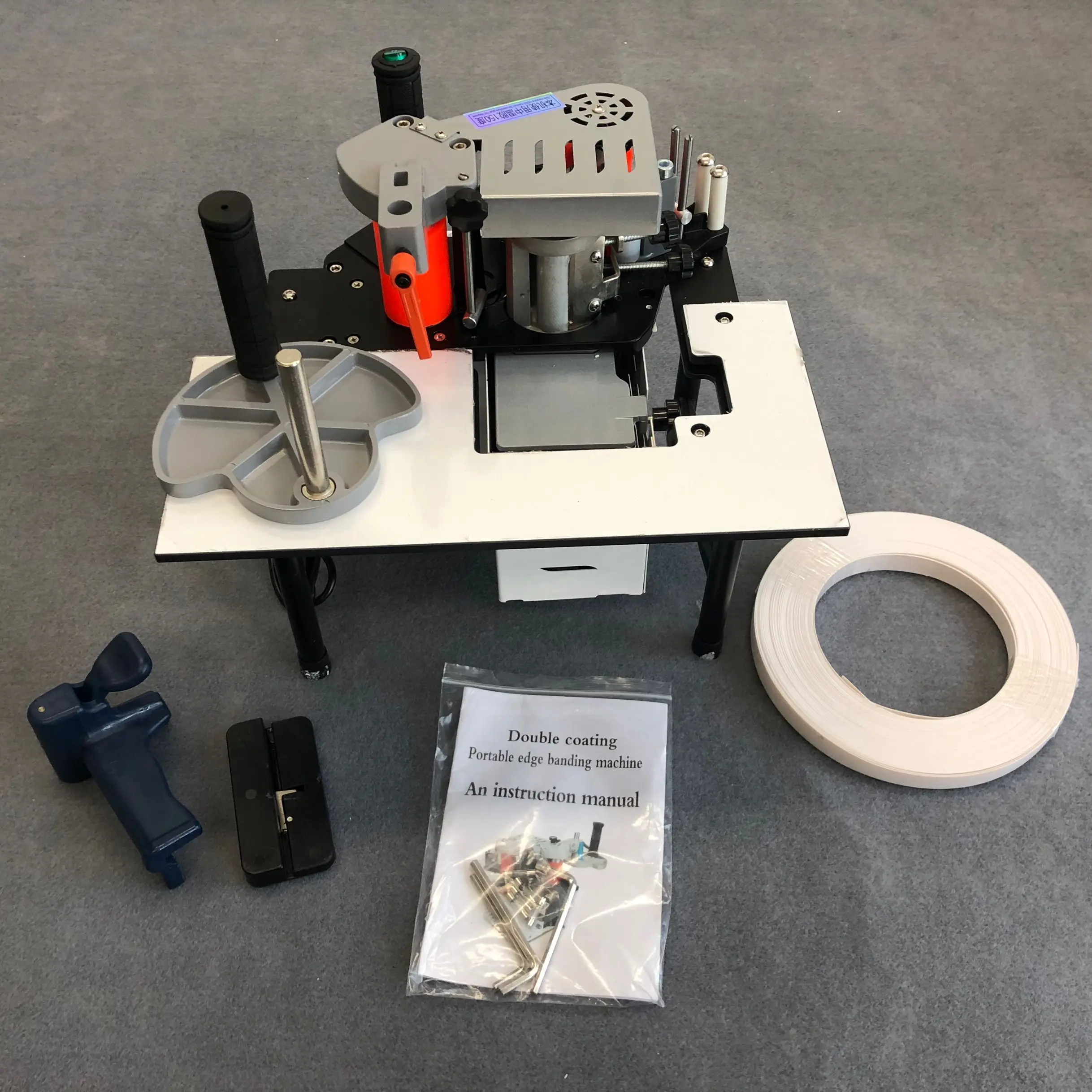 Woodworking Edge Banding Machine with fixed length, trimming and end cutting functions with linear and curved rotation
Woodworking Edge Banding Machine with fixed length, trimming and end cutting functions with linear and curved rotation