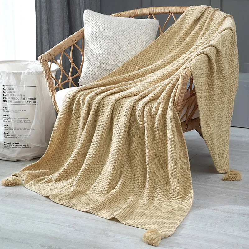 OLIVE 2021 new Nordic style knittedblanket throw blanket soft and comfortable top grade plaid blanket for happy nappers
OLIVE 2021 new Nordic style knittedblanket throw blanket soft and comfortable top grade plaid blanket for happy nappers