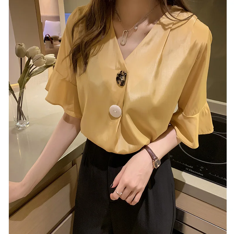 Flare Short Sleeve V Neck Shirts Women Blouses Spring Autumn Sweet Fashion Korean Chiffon Shirt Office Work Blouses Blusas Mujer
Flare Short Sleeve V Neck Shirts Women Blouses Spring Autumn Sweet Fashion Korean Chiffon Shirt Office Work Blouses Blusas Mujer