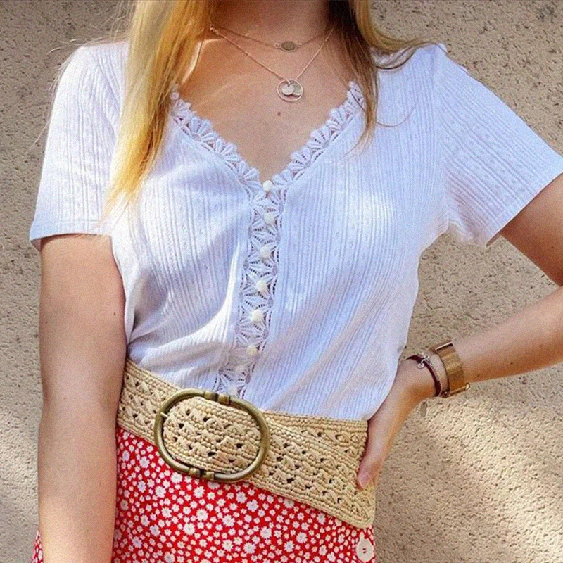 Guipure Along T-Shirt Women Summer Short Sleeve V Neck Lace Patchwork Elegant T Shirt Tees Femme Clothing 2022 Top
Guipure Along T-Shirt Women Summer Short Sleeve V Neck Lace Patchwork Elegant T Shirt Tees Femme Clothing 2022 Top