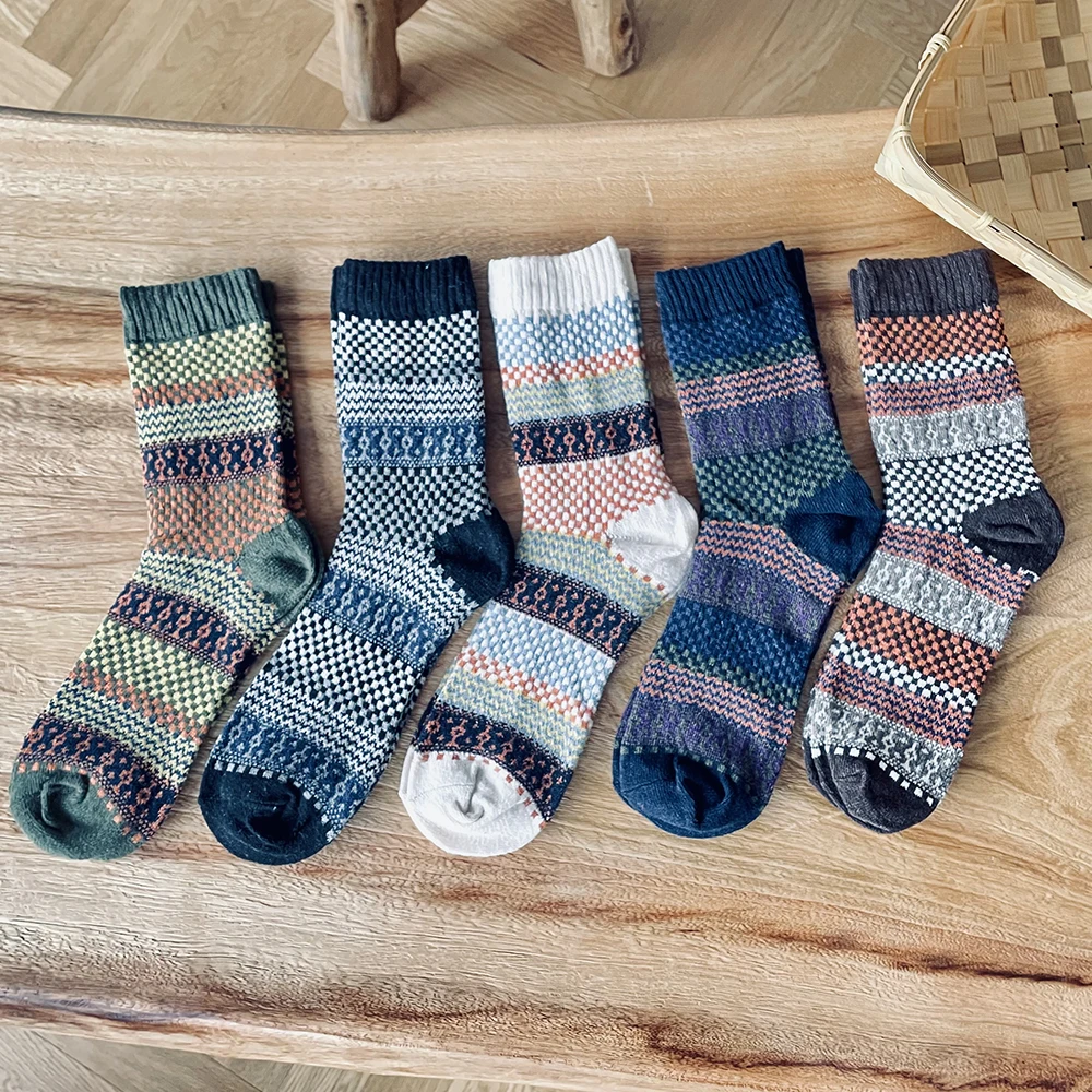

5Pairs/lot New Witner Socks Women Men Sock Thick Warm Wool Socks Square Vintage Christmas Socks Gift Free Size Dropshipping